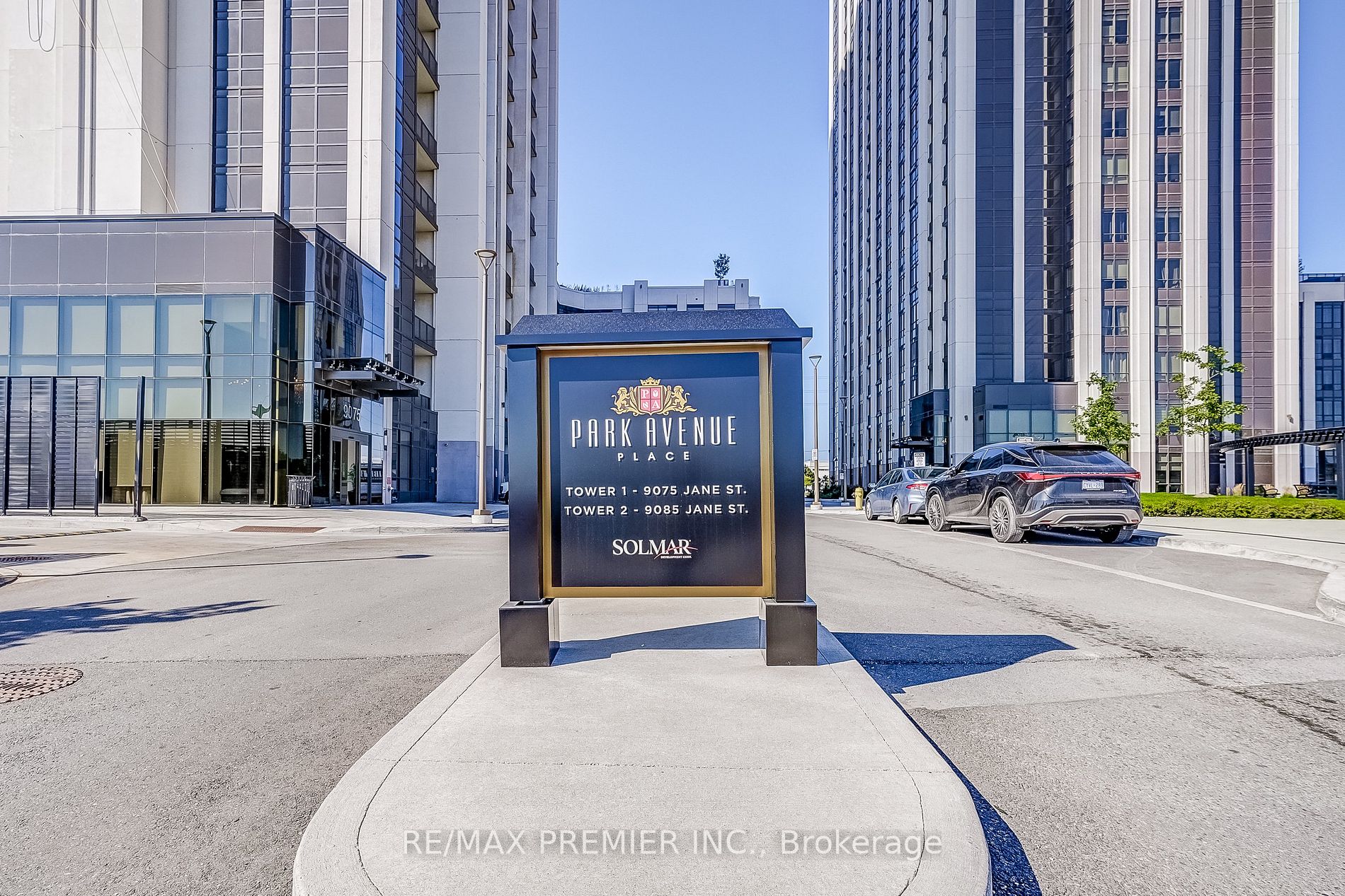 9085 Jane Street, #1009