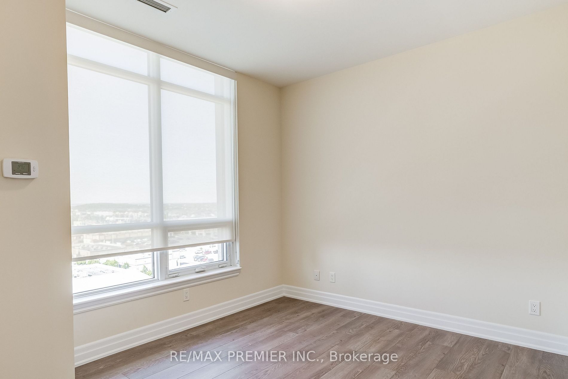 9085 Jane Street, #1009