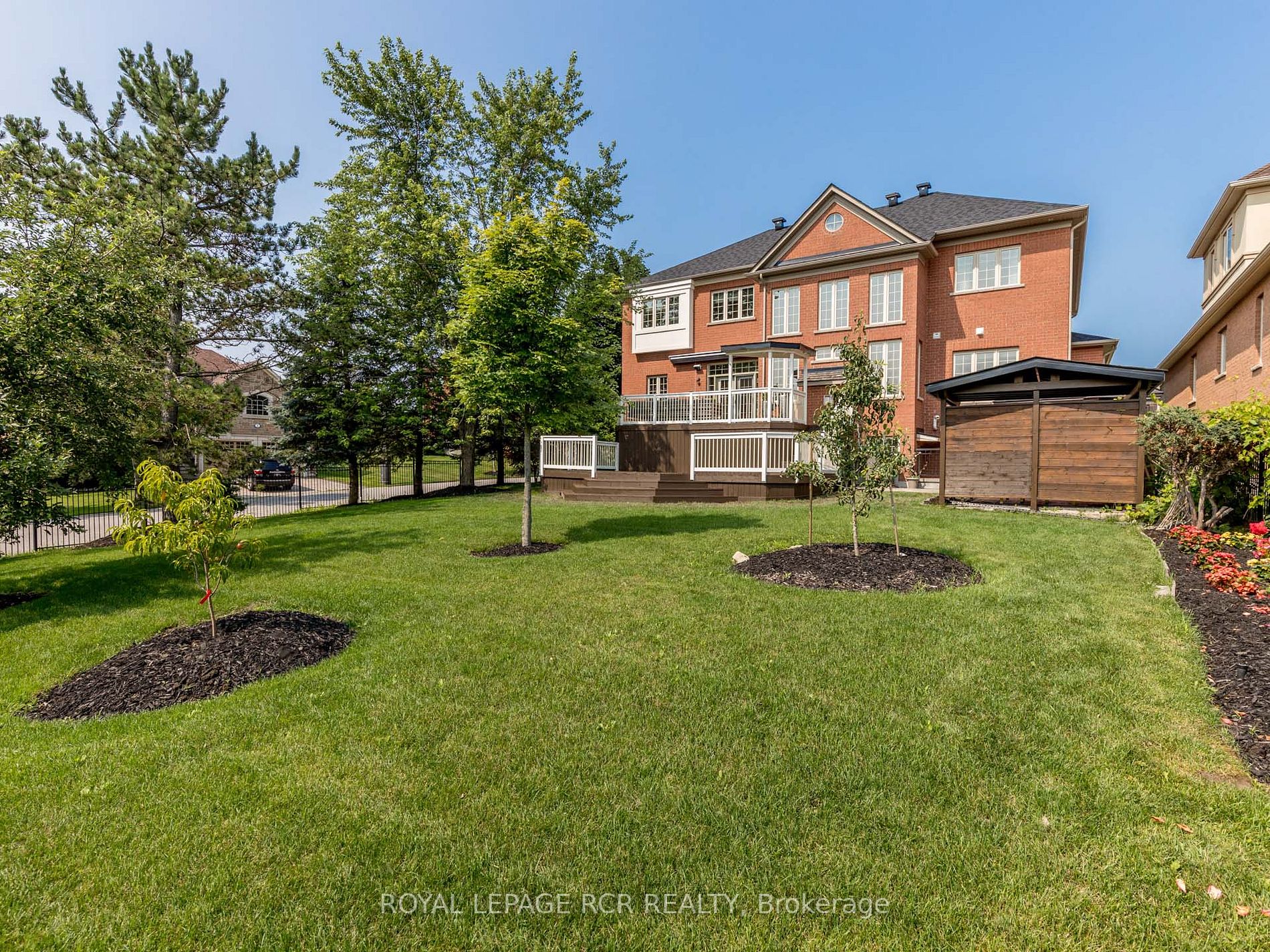 34 Emerald Heights Dr