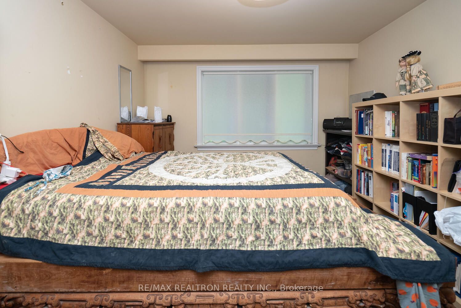 163 Henderson Ave
