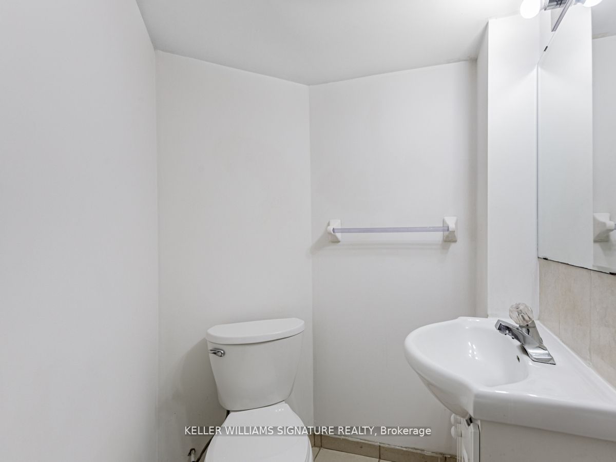 122 America Ave, #Lower