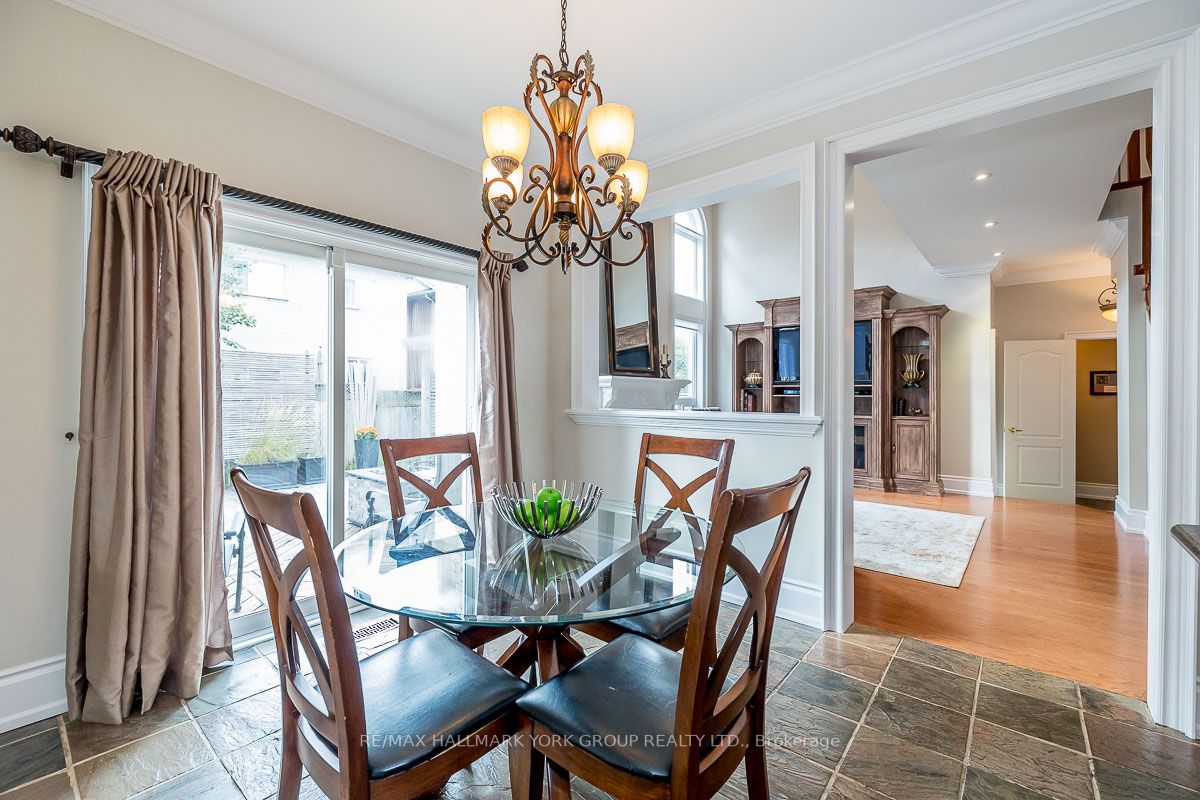 33 Calmar Cres