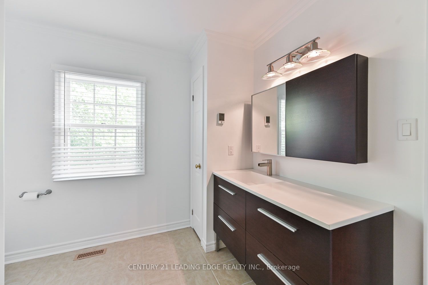 36 Wrenwood Crt