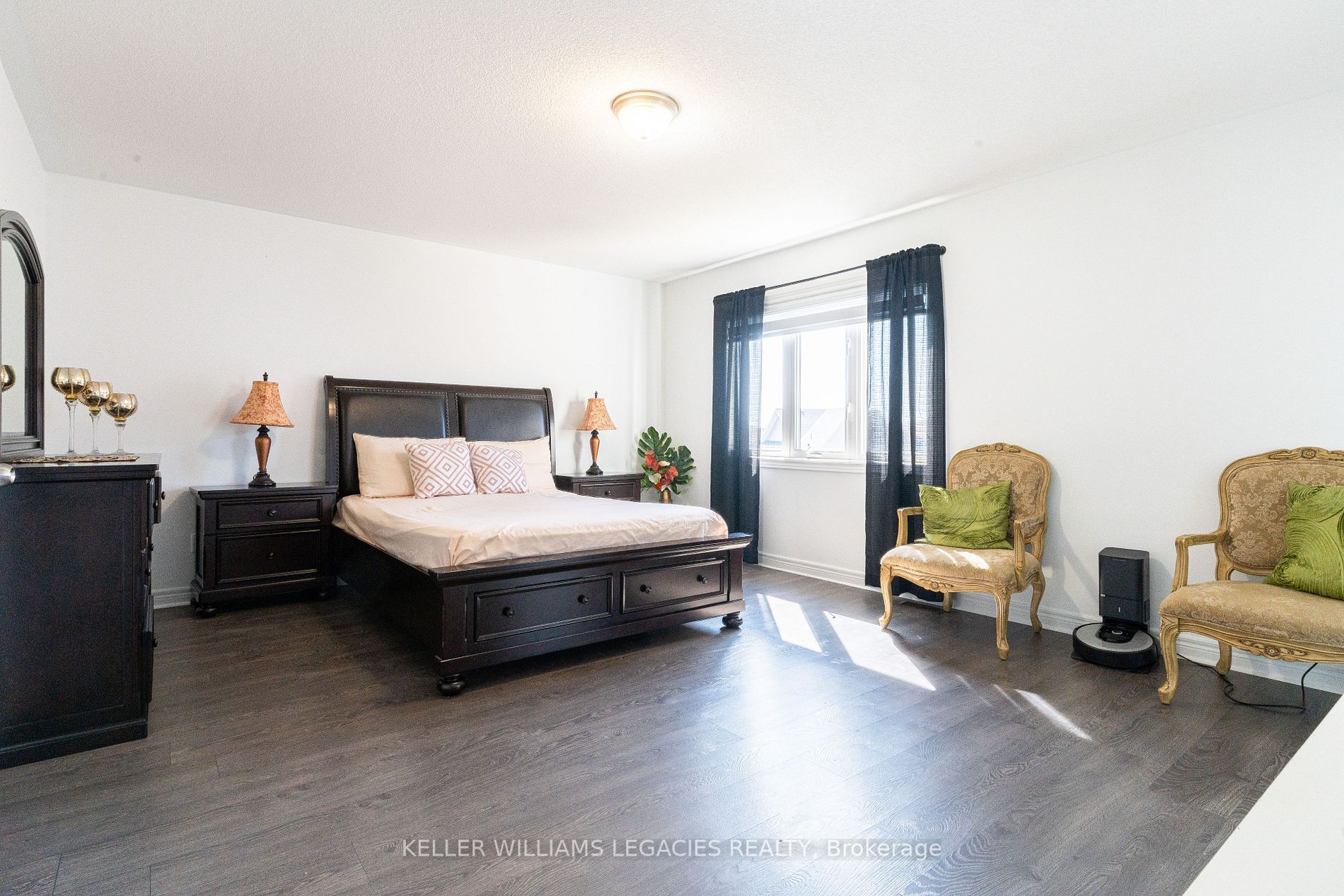 6 Romanelli Cres