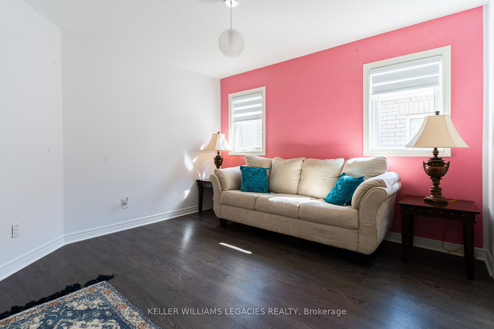 6 Romanelli Cres