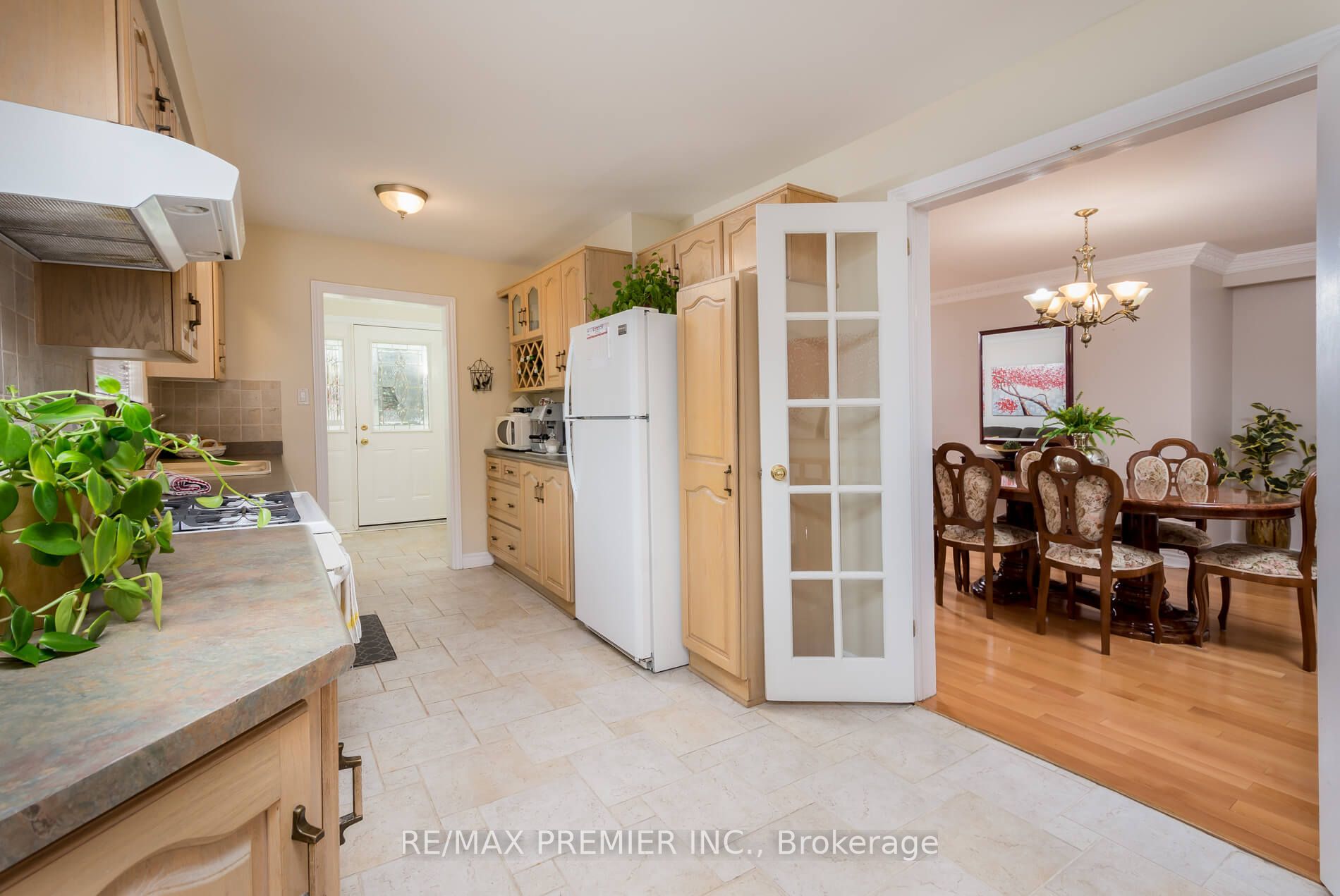 82 Donhill Cres