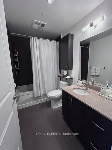 7608 Yonge St, #326