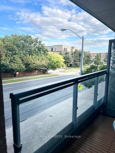 7608 Yonge St, #326
