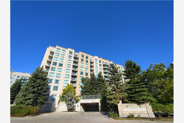 51 Baffin Crt, Richmond Hill