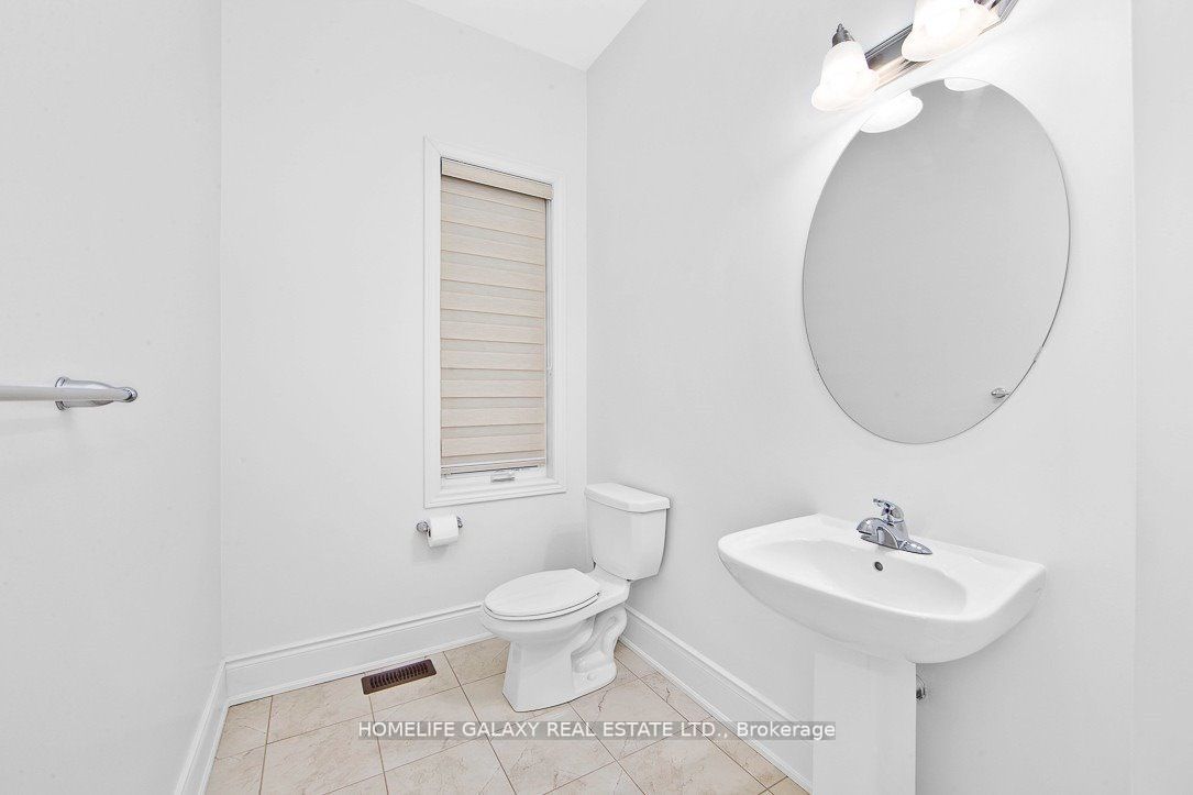 38 Ken Sinclair Cres