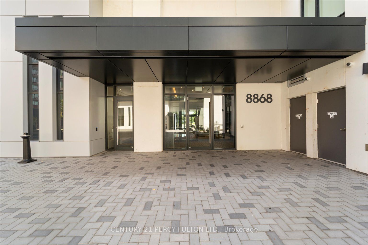 8868 Yonge St, #521E