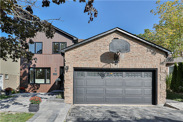 977 Birchwood Dr, Newmarket