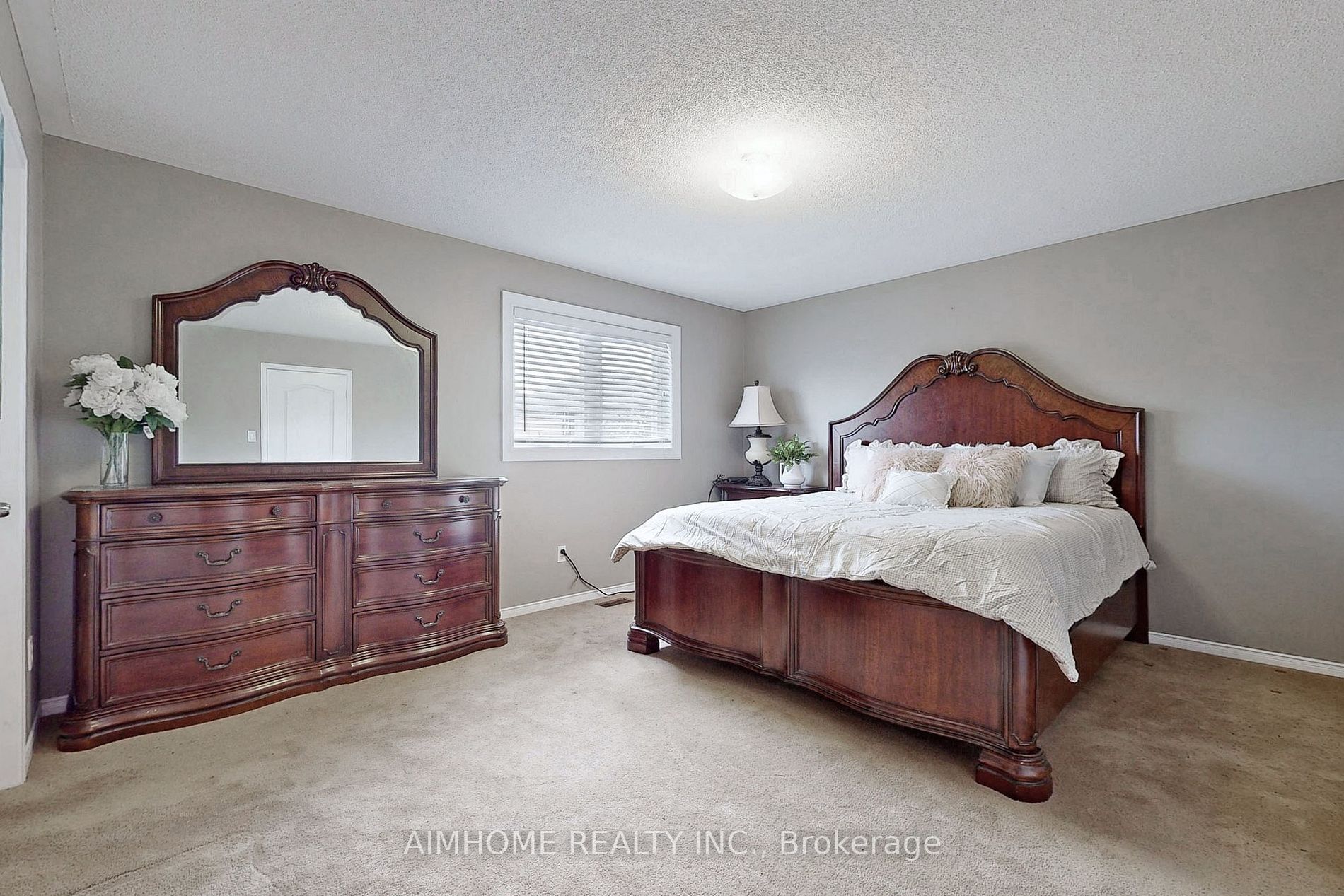 399 Flanagan Crt