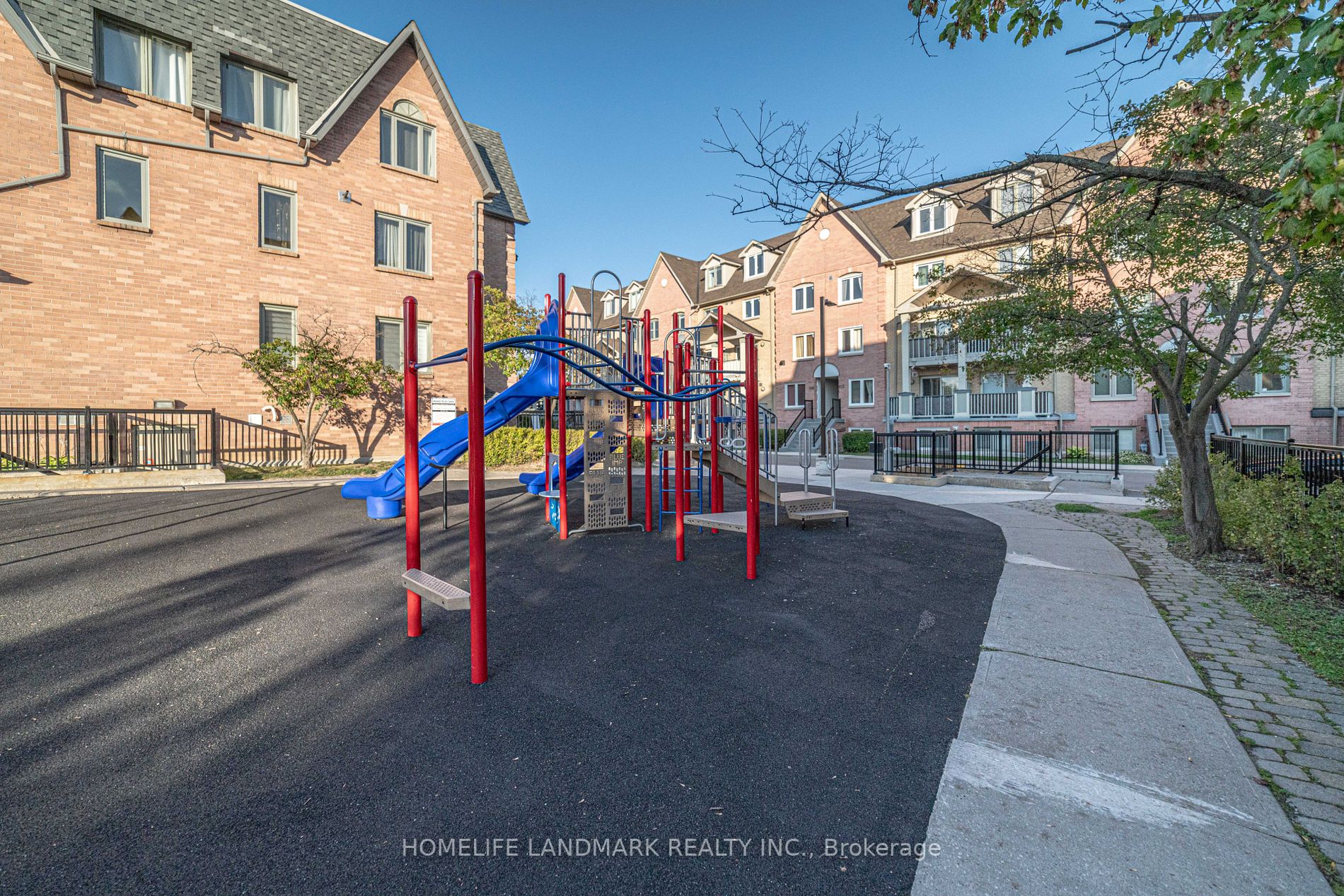 75 Weldrick Road E, #1025