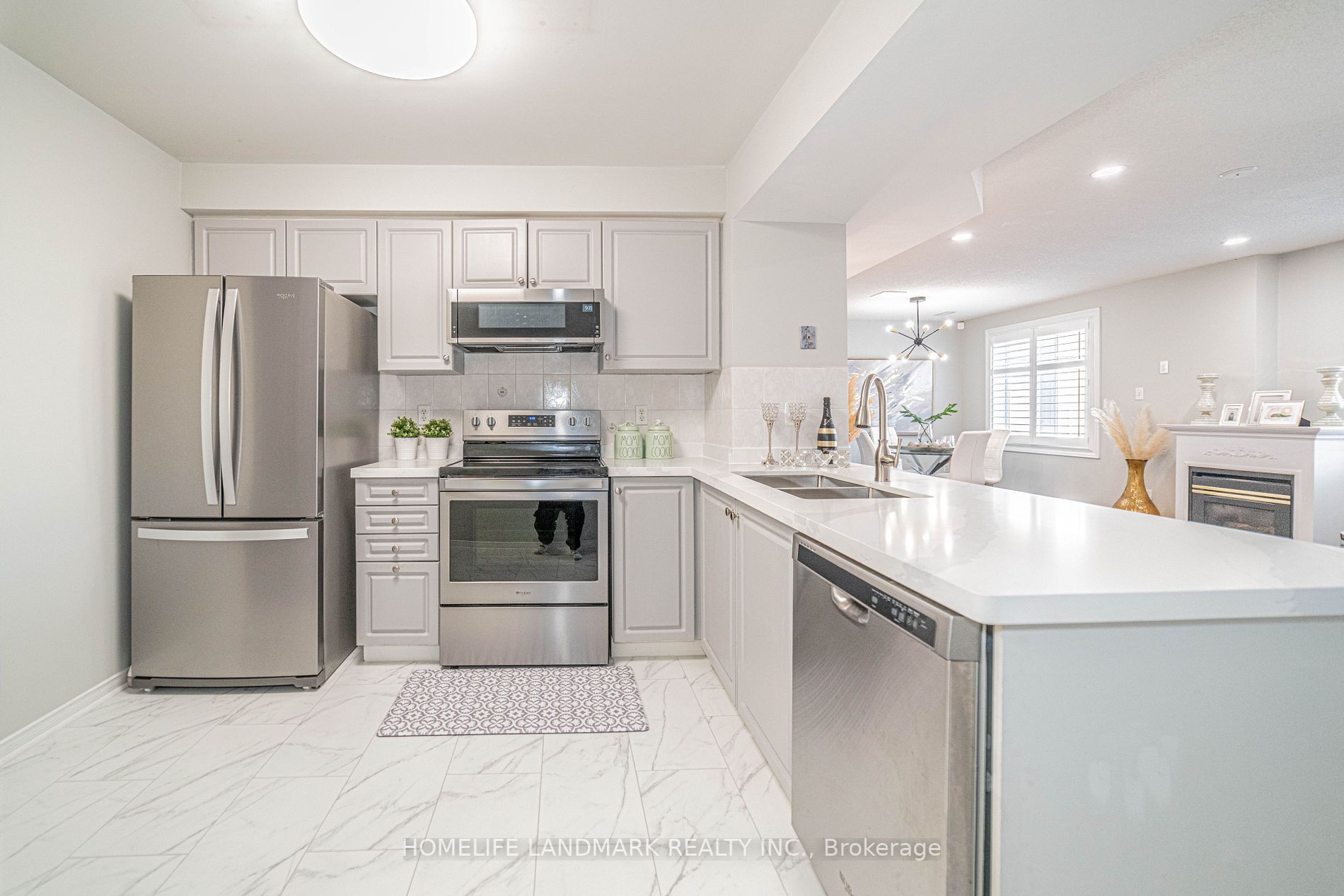 75 Weldrick Road E, #1025