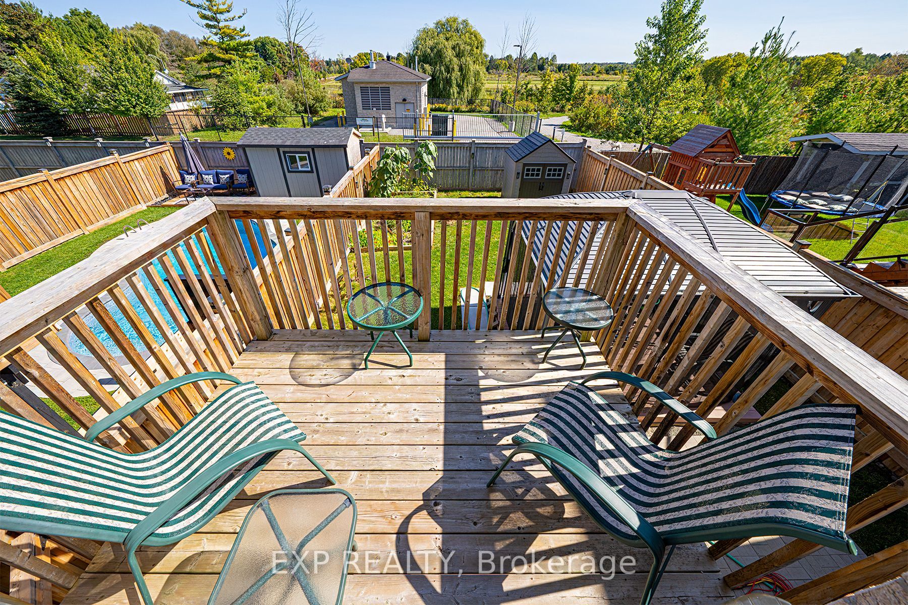 11 Turner Dr