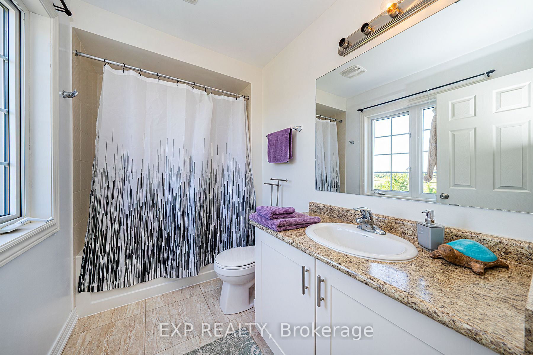 11 Turner Dr