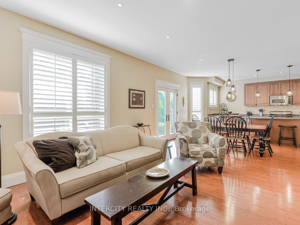 29 Avocet Dr