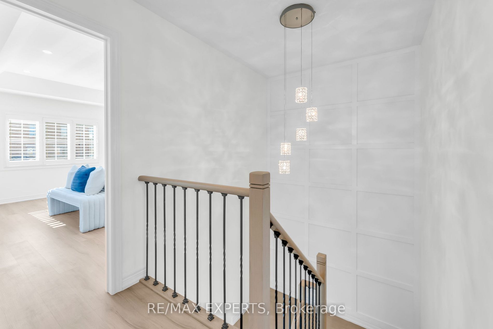 96 Pelee Ave