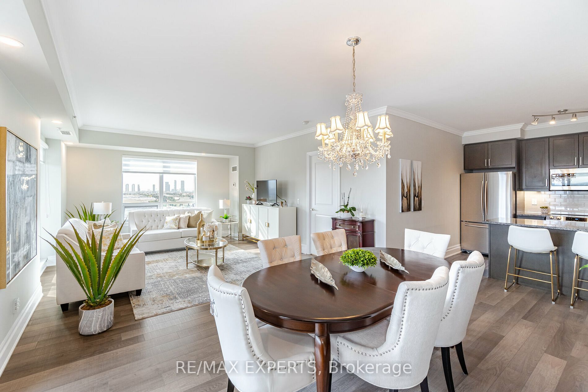 9255 Jane St, #1211