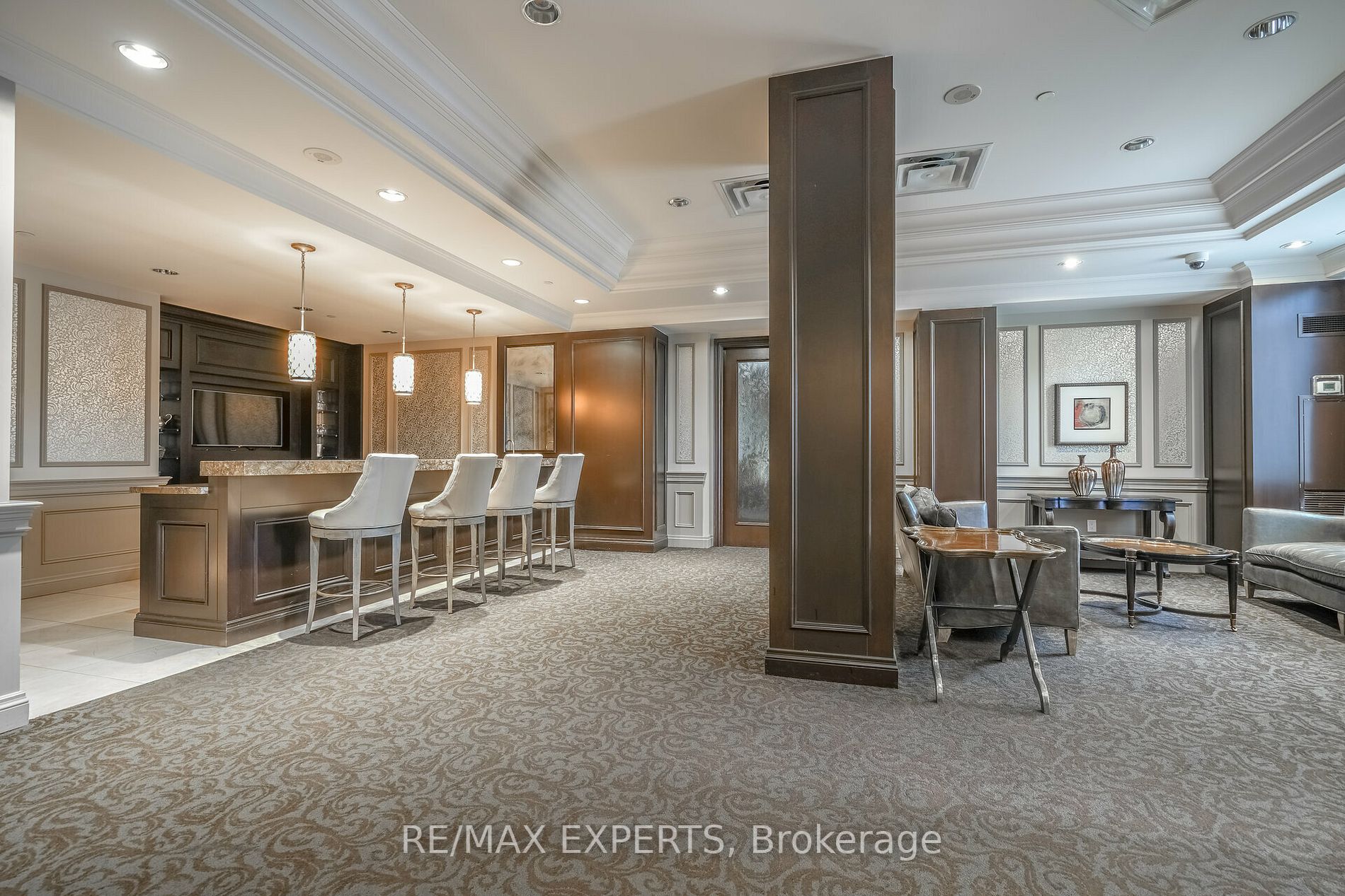 9255 Jane St, #1211