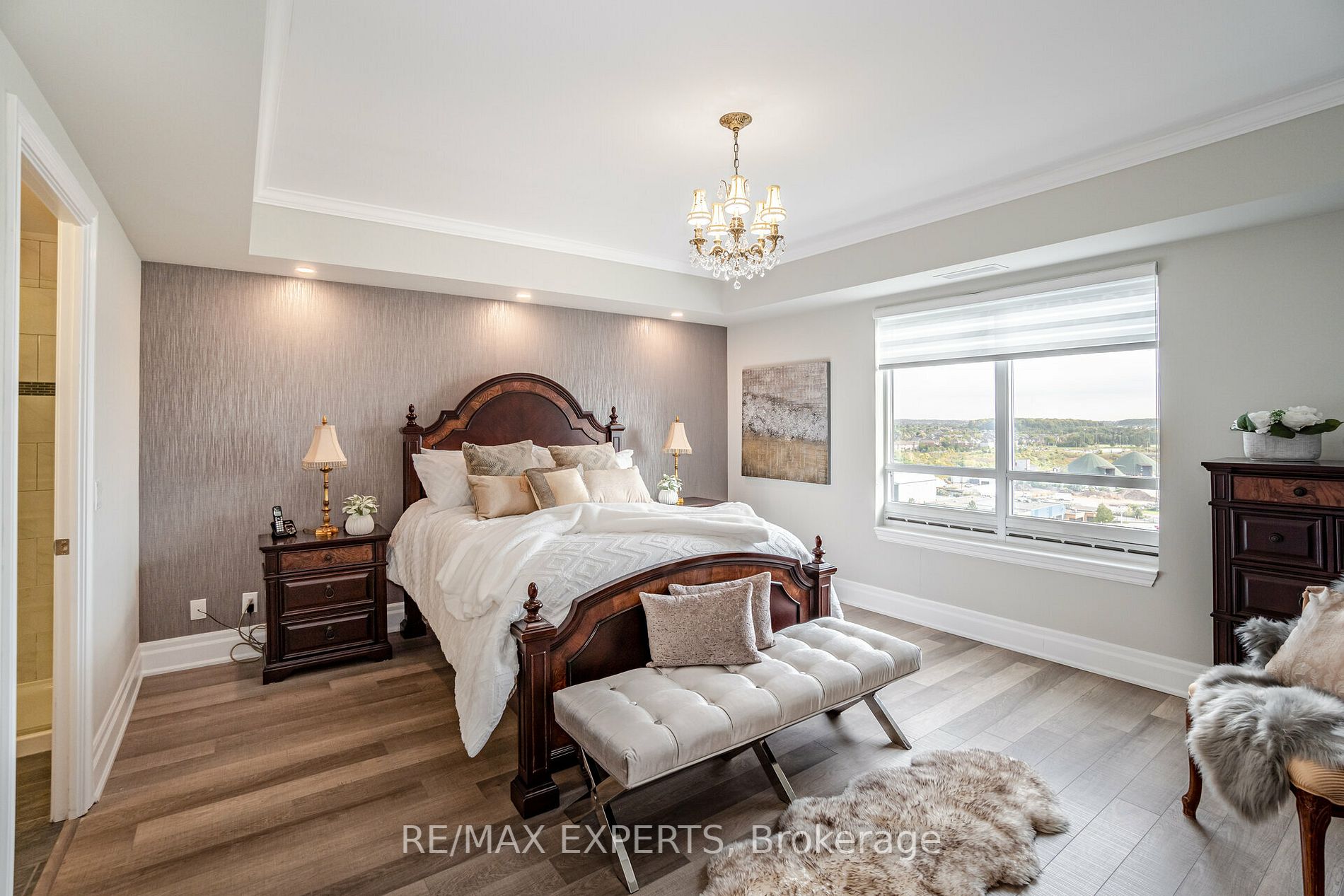 9255 Jane St, #1211