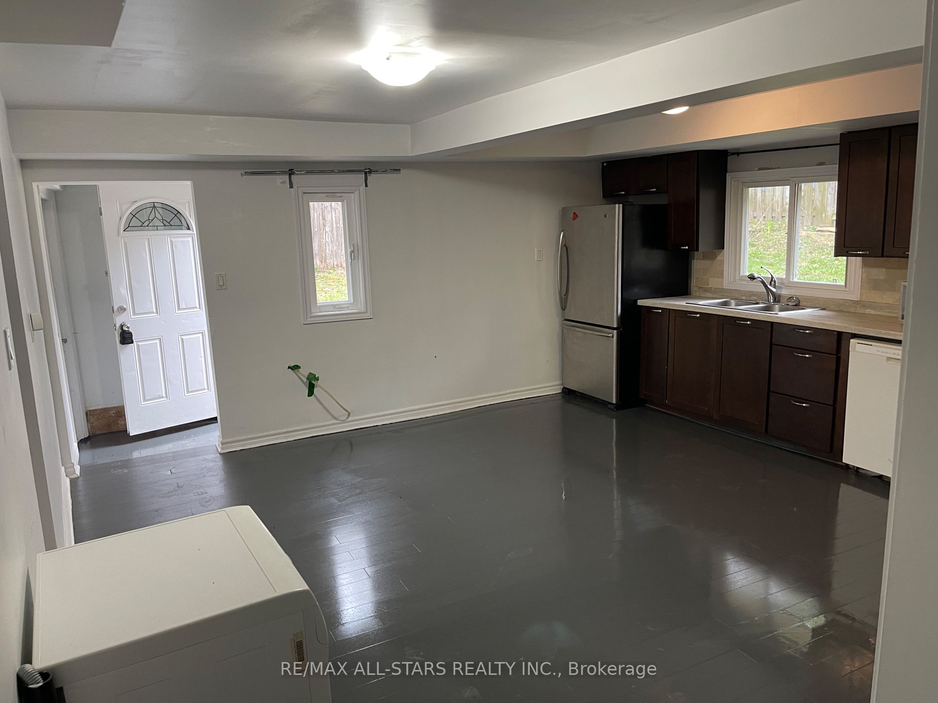 257 Parkwood Avenue