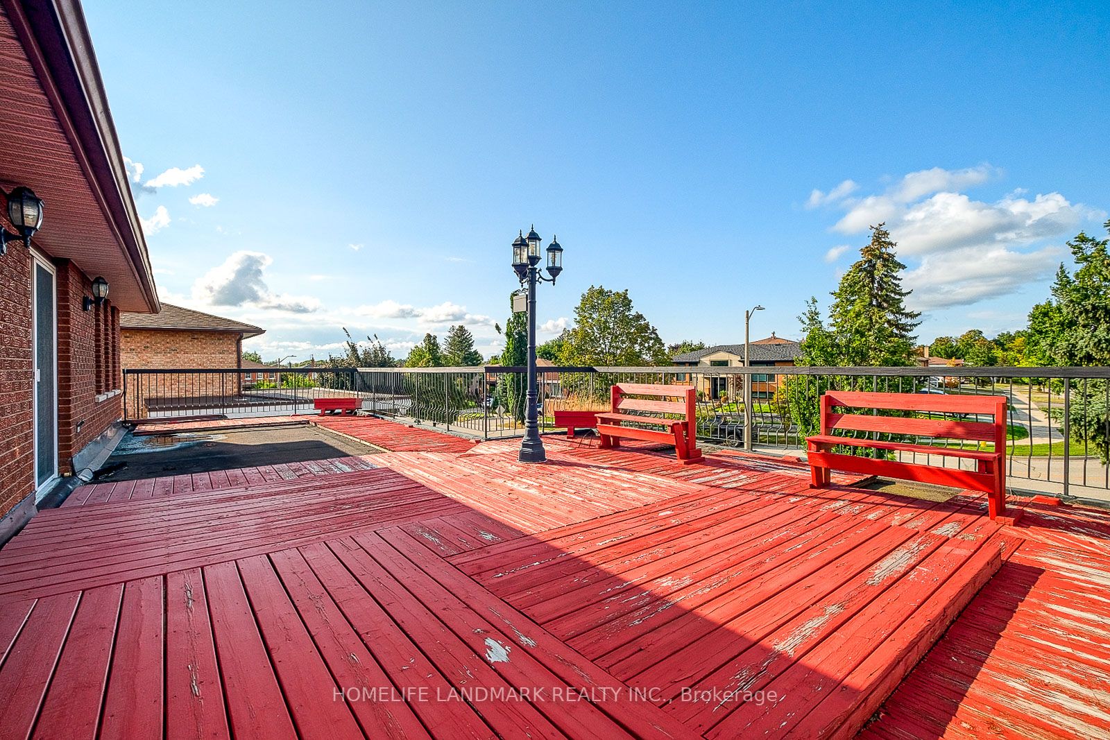 157 Jeanne Dr