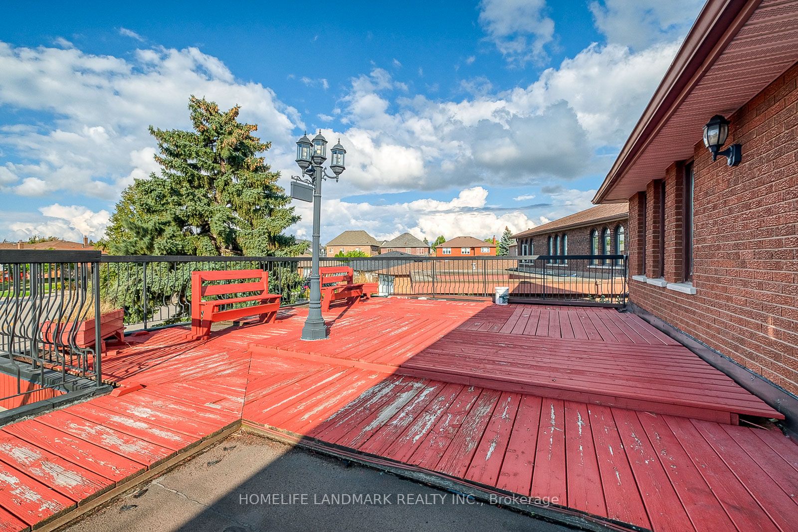 157 Jeanne Dr