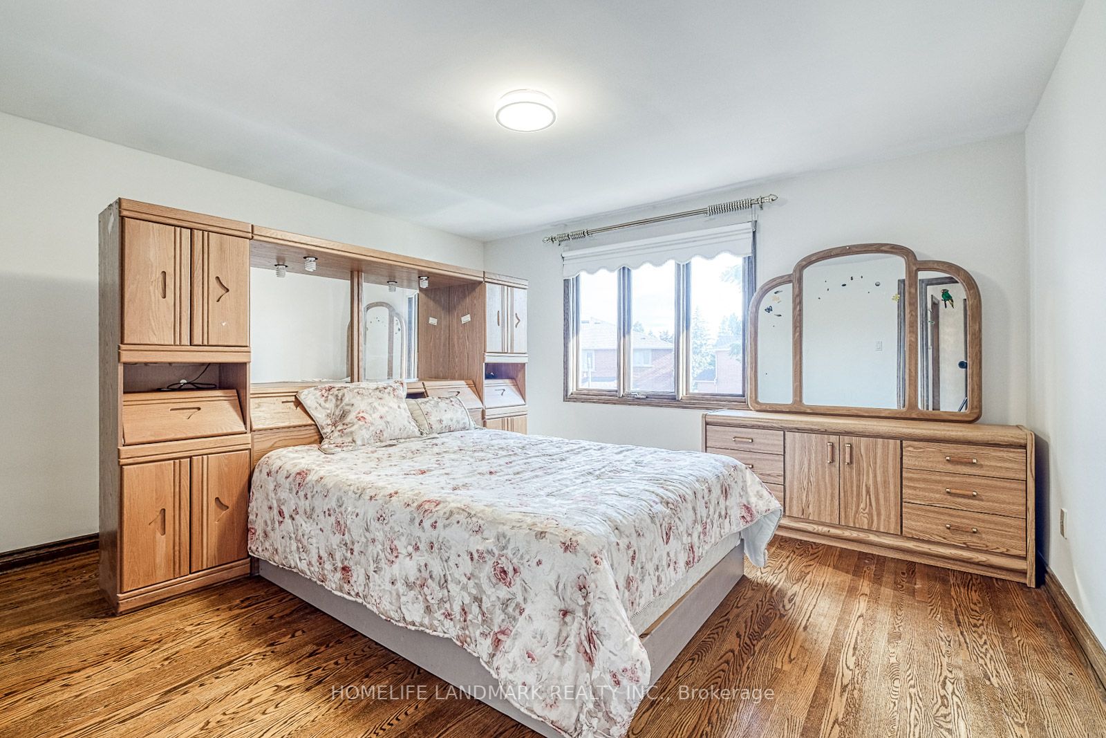 157 Jeanne Dr
