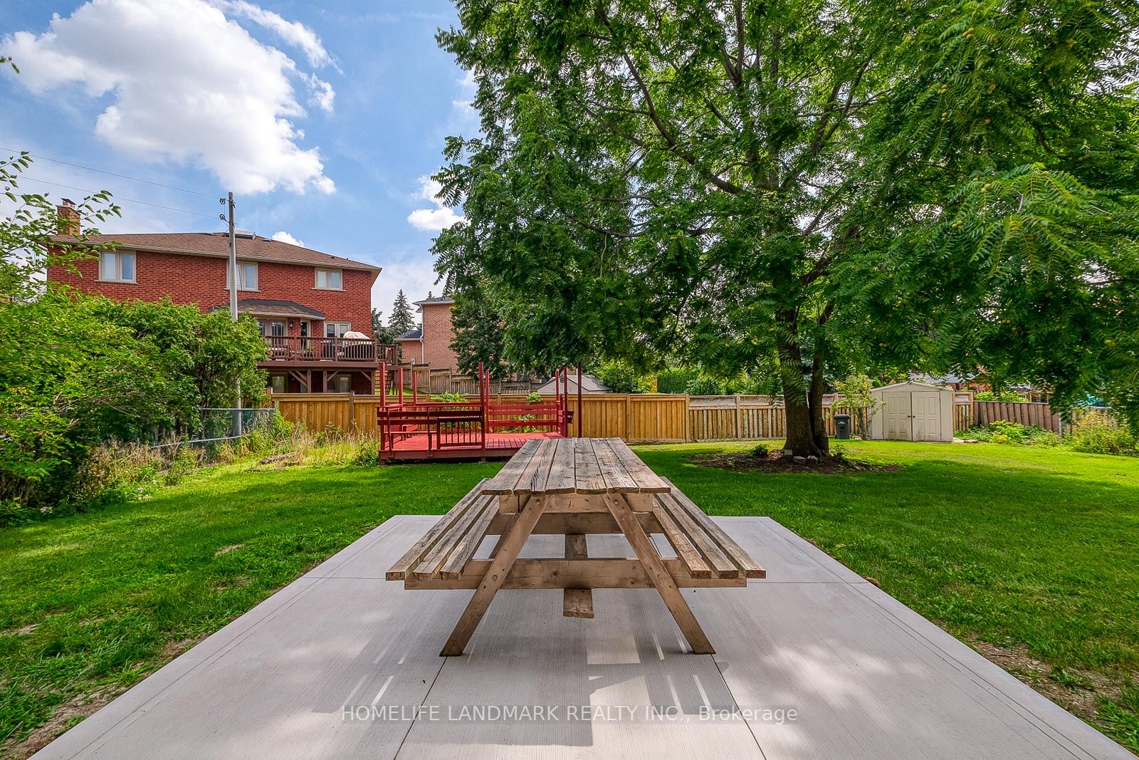 157 Jeanne Dr