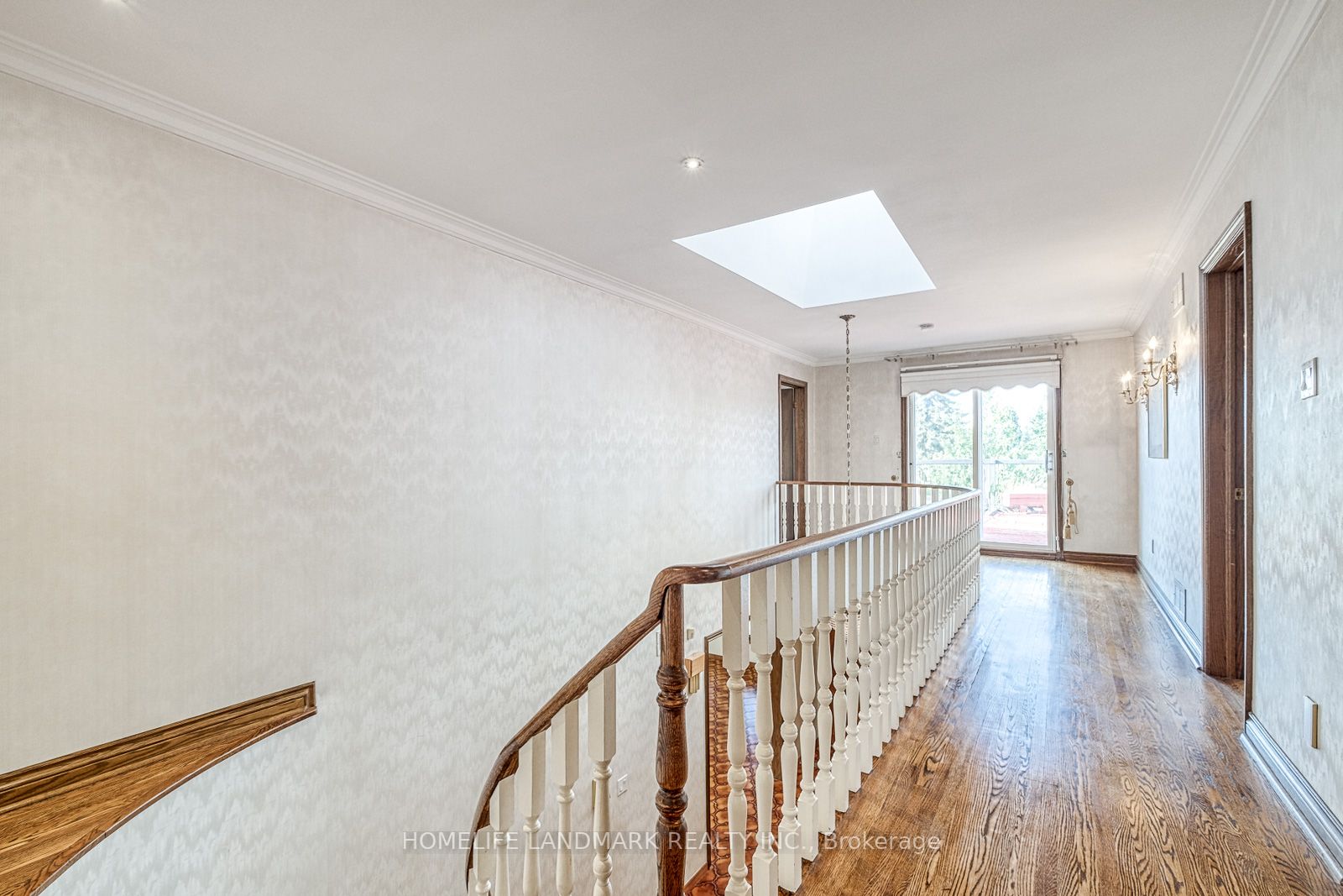 157 Jeanne Dr