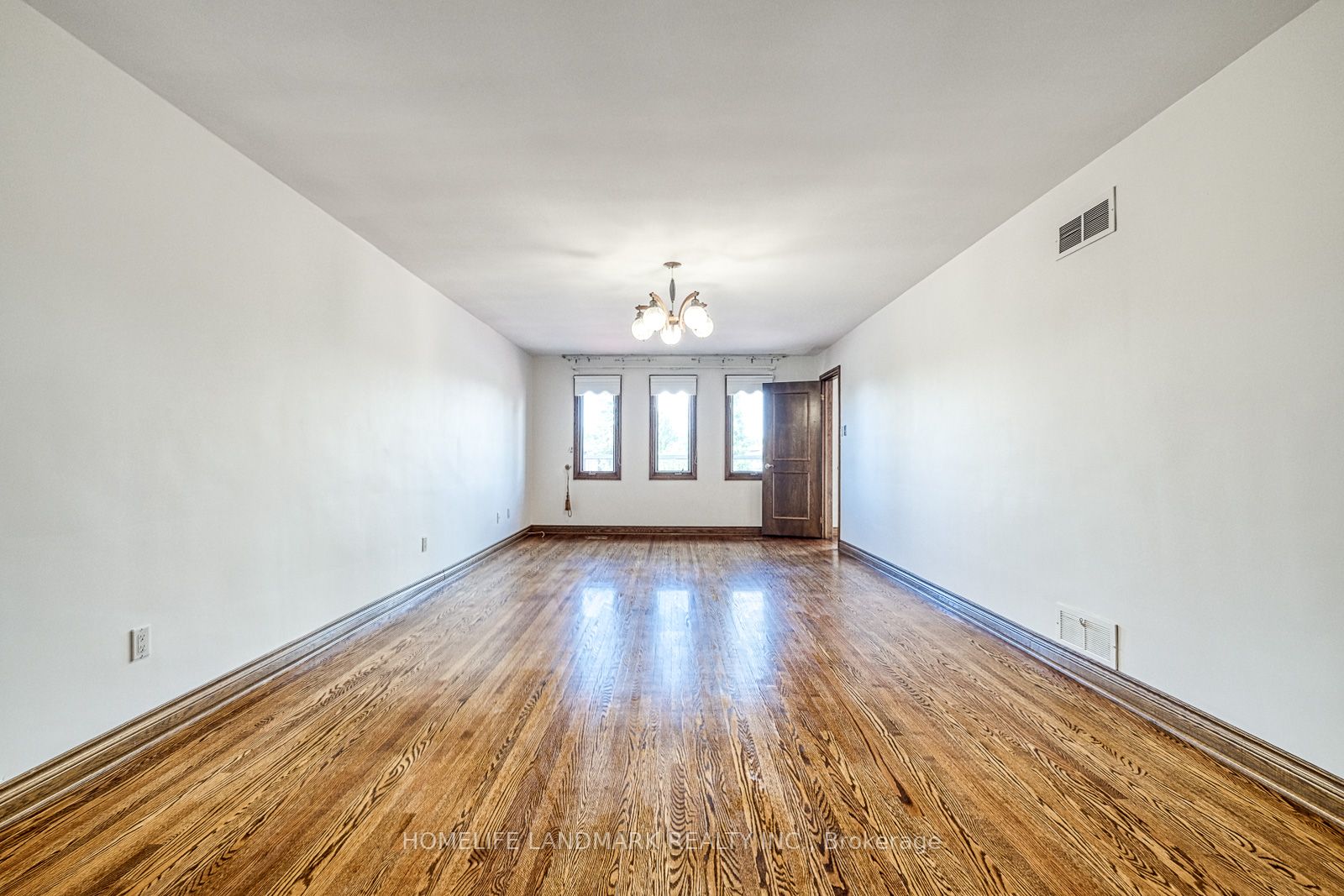 157 Jeanne Dr