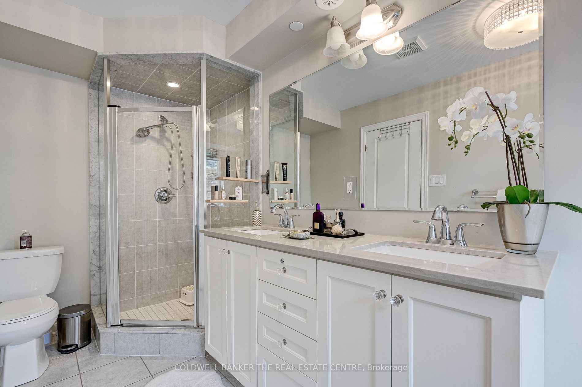 1331 Major Mackenzie Drive E, #134