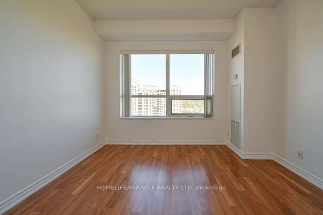 9225 Jane St, #1609