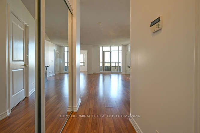 9225 Jane St, #1609