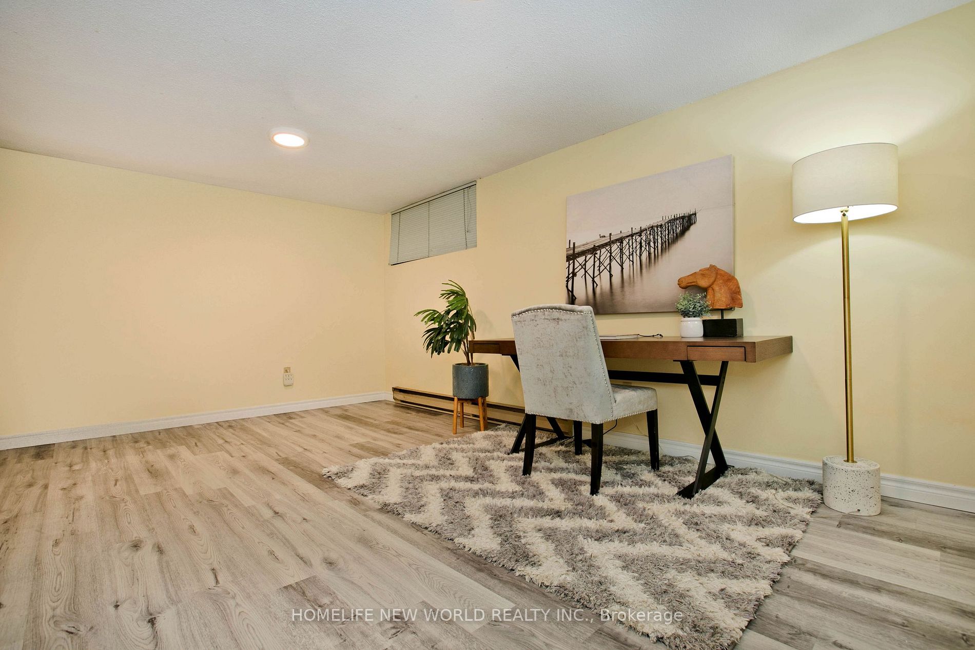 141 Clark Ave, #Th-68