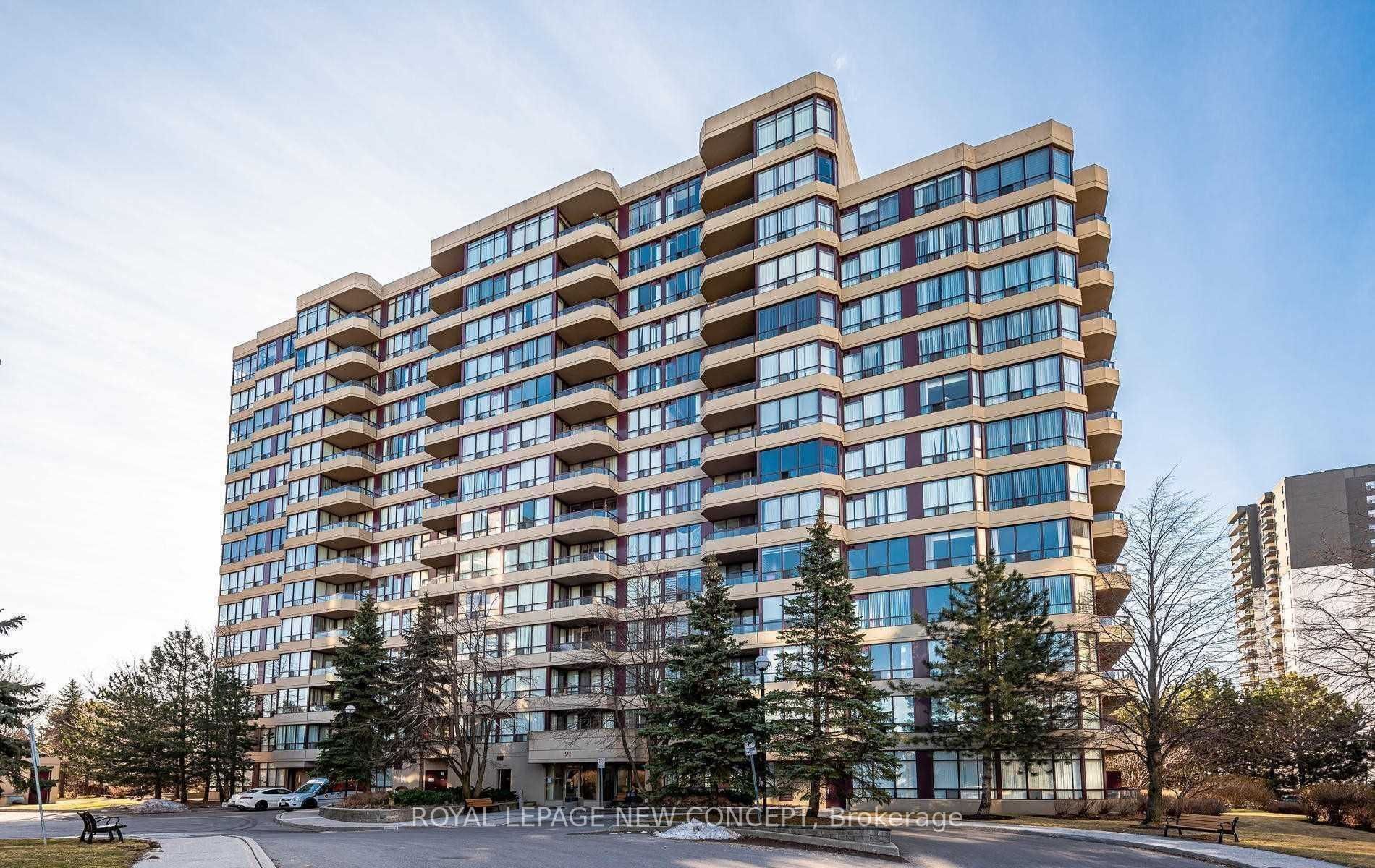 91 Townsgate Drive, #Ph209