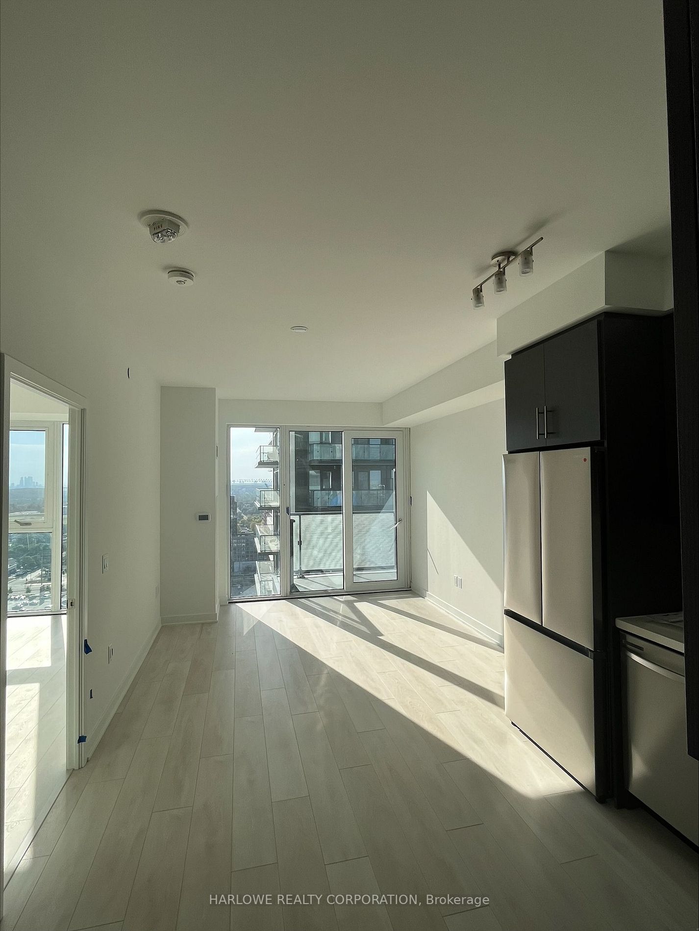 105 Oneida Cres, #2302
