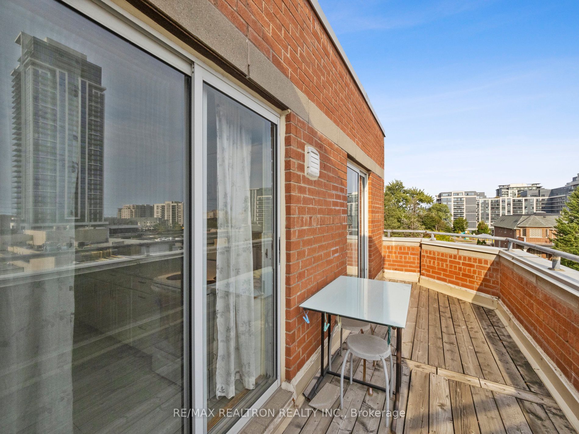 9 Chalmers Road, #PH4