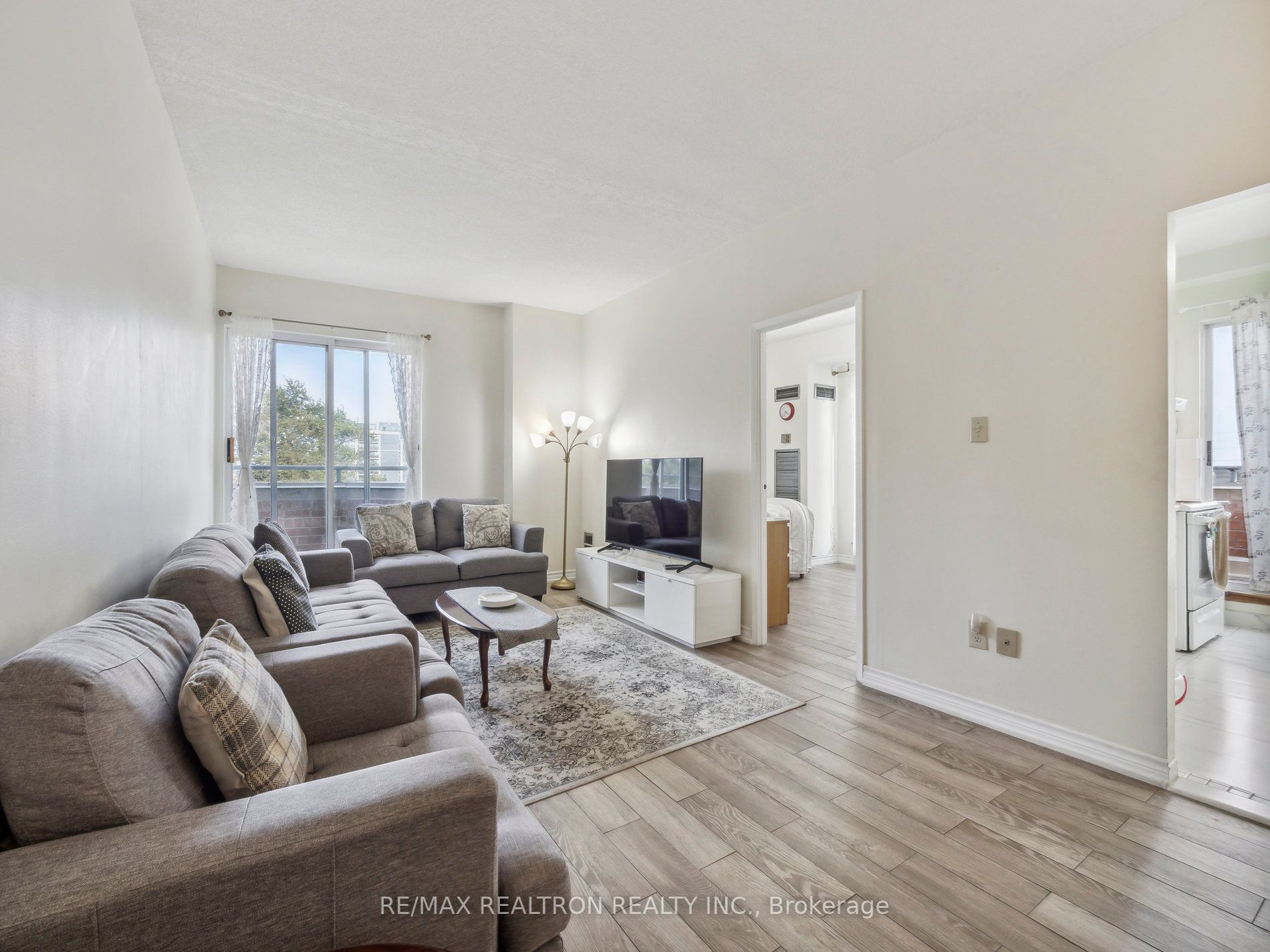 9 Chalmers Road, #PH4