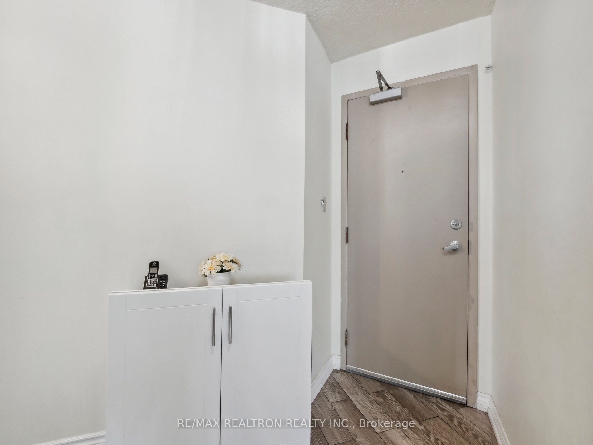 9 Chalmers Road, #PH4