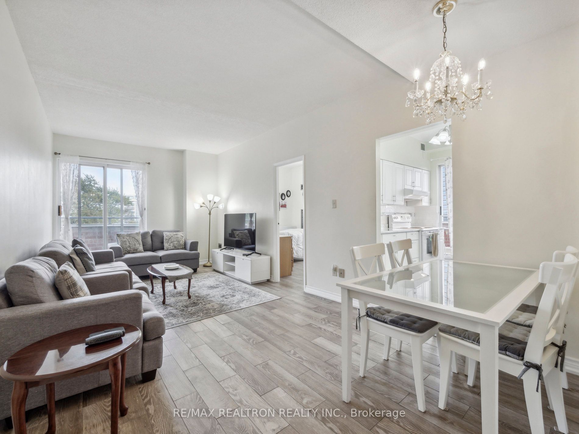 9 Chalmers Road, #PH4