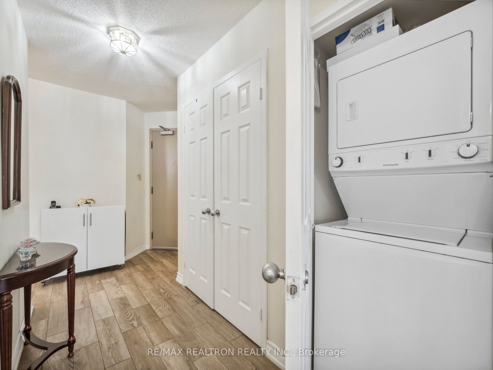 9 Chalmers Road, #PH4