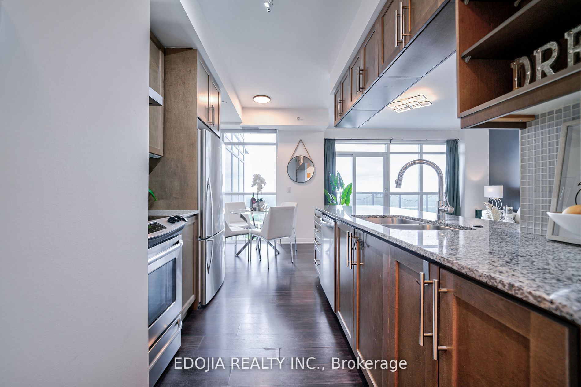 55 Oneida Cres, #Lph04