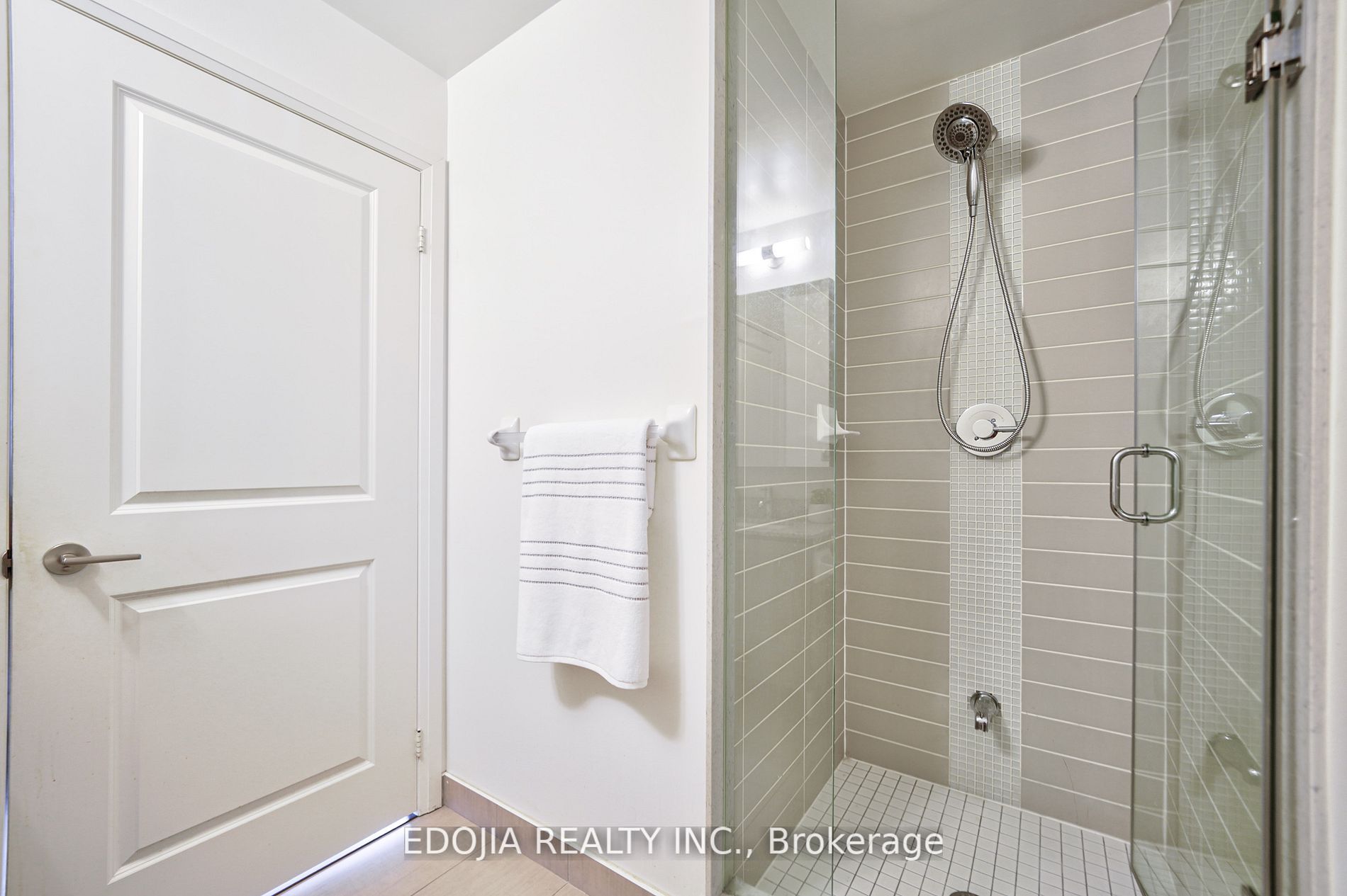 55 Oneida Cres, #Lph04