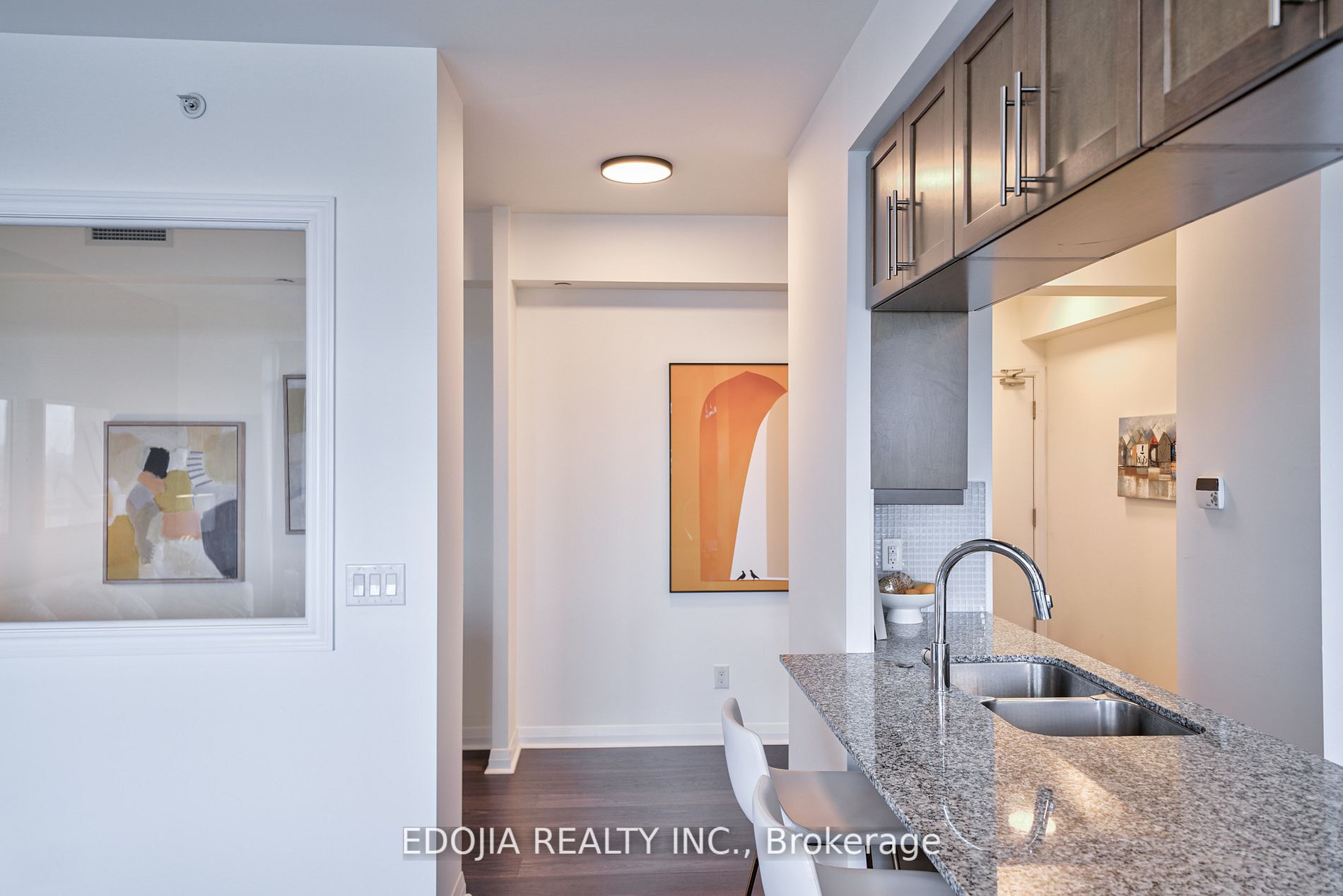 55 Oneida Cres, #Lph04