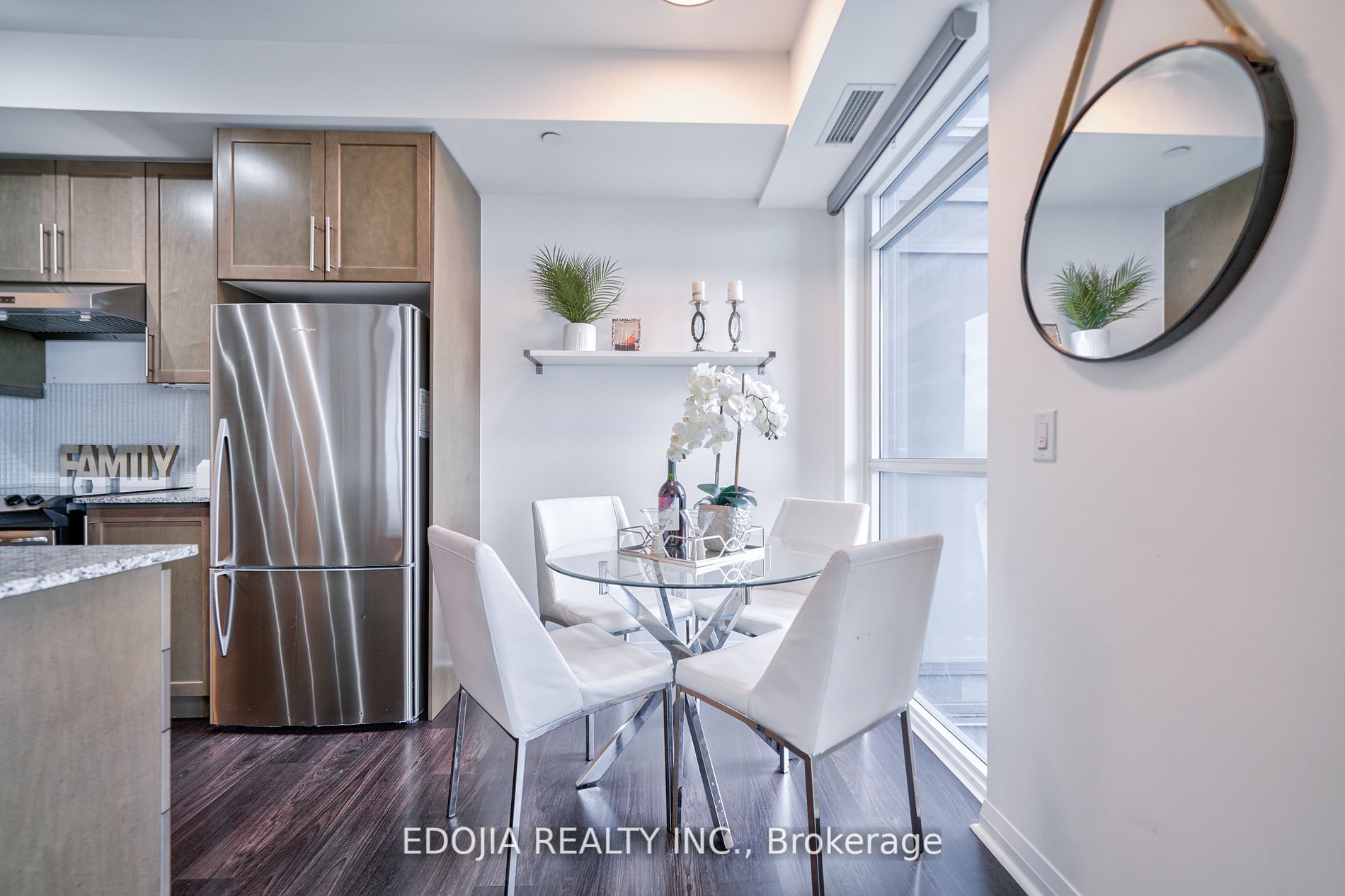 55 Oneida Cres, #Lph04