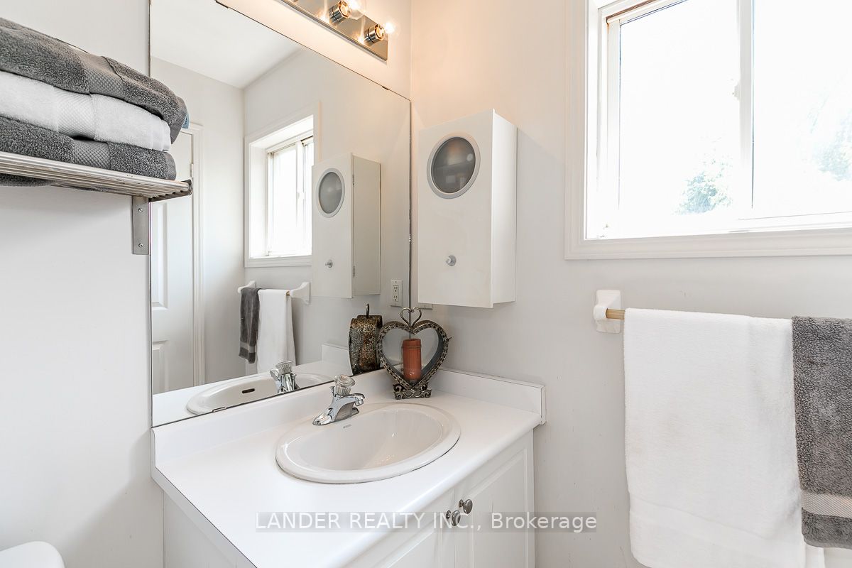 304 Silken Laumann Dr