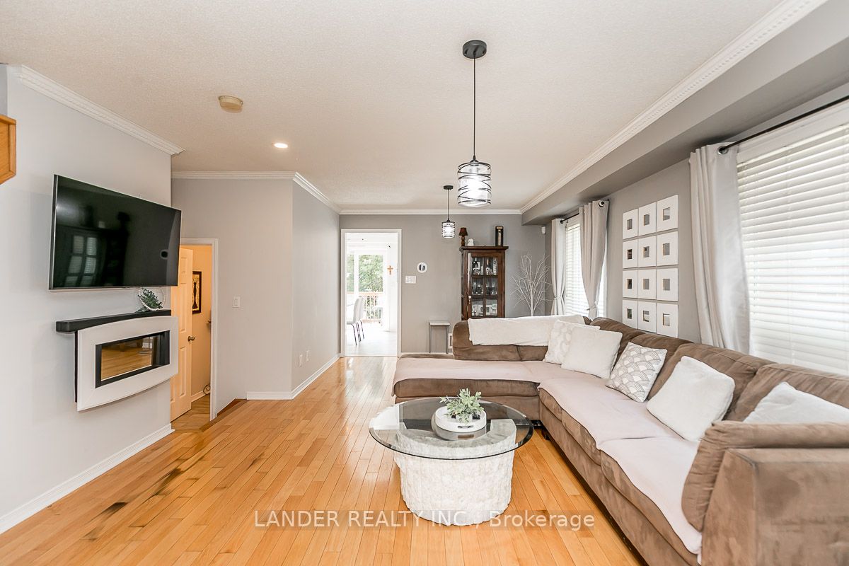 304 Silken Laumann Dr